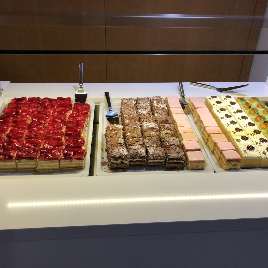 Buffet Dessert Cafeteria Tanner am Fruehsommerkonzert