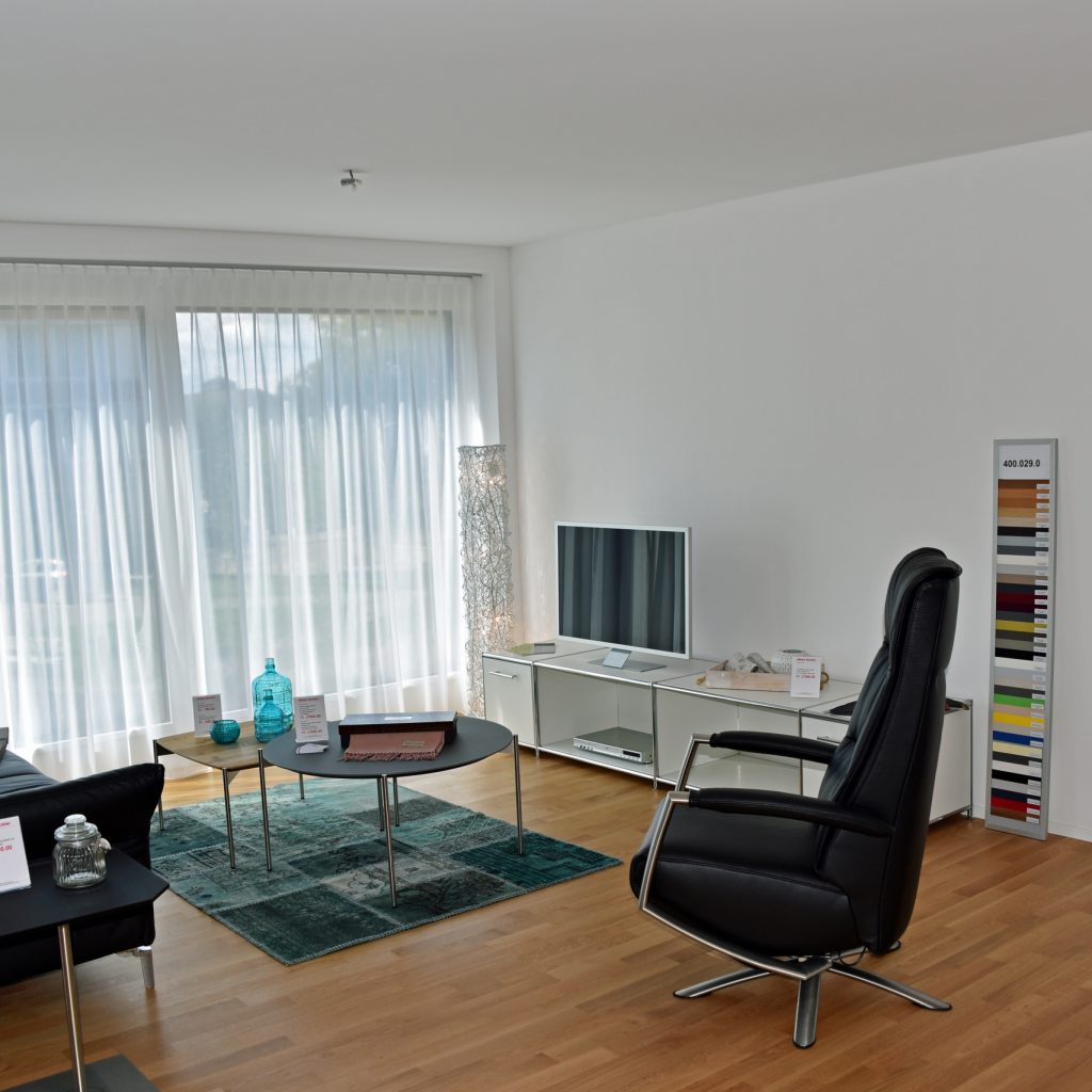 wohnzimmer-seniorenwohnung-11-rosenberg-casalegre-zofingen