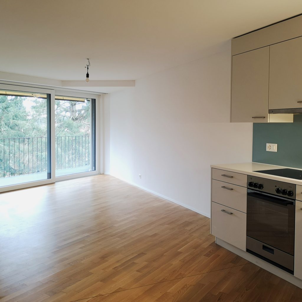 kueche-wohnbereich-alterswohnung-32-rosenberg-selbstaendig-wohnen-zofingen